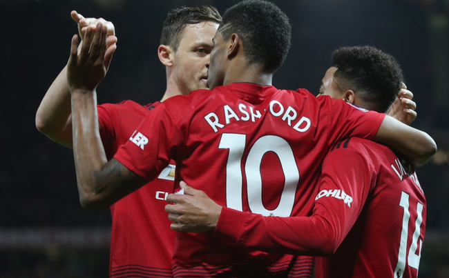 刻打破了伊 刻打破了伊